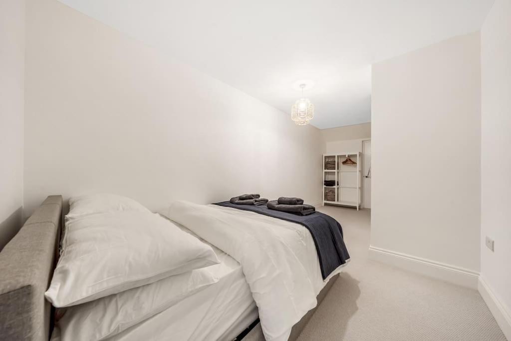 Trendy 2 Bedroom 2 Bathroom Apartment Minutes From Seafront In St Leonard'S Hastings St Leonards-on-Sea Екстериор снимка