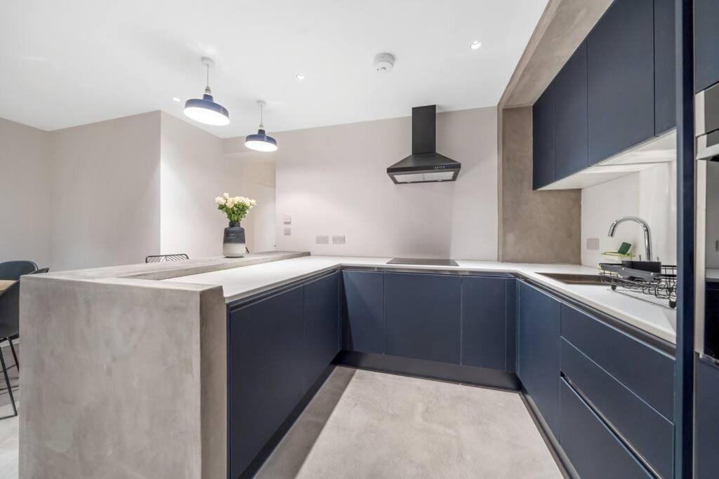 Trendy 2 Bedroom 2 Bathroom Apartment Minutes From Seafront In St Leonard'S Hastings St Leonards-on-Sea Екстериор снимка